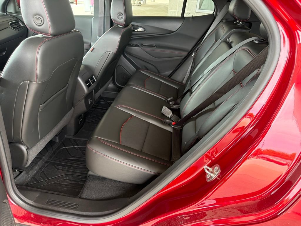 Used 2023 Chevrolet Equinox RS w/ RS Plus Package AWD/4WD image 14