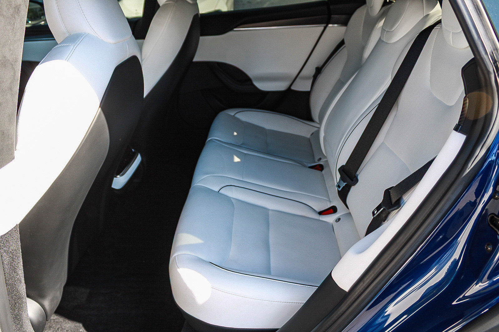 Used 2023 Tesla Model S Plaid AWD/4WD image 18