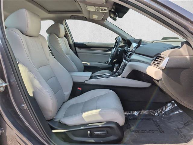 Used 2018 Honda Accord Touring image 22