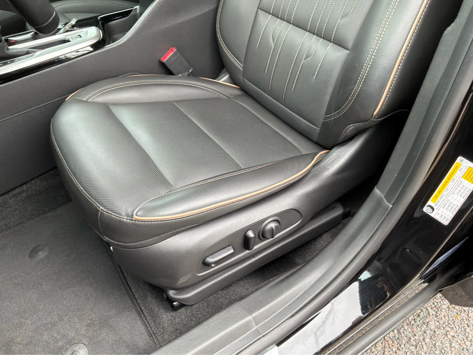 Used 2024 Buick Envista Avenir FWD image 13