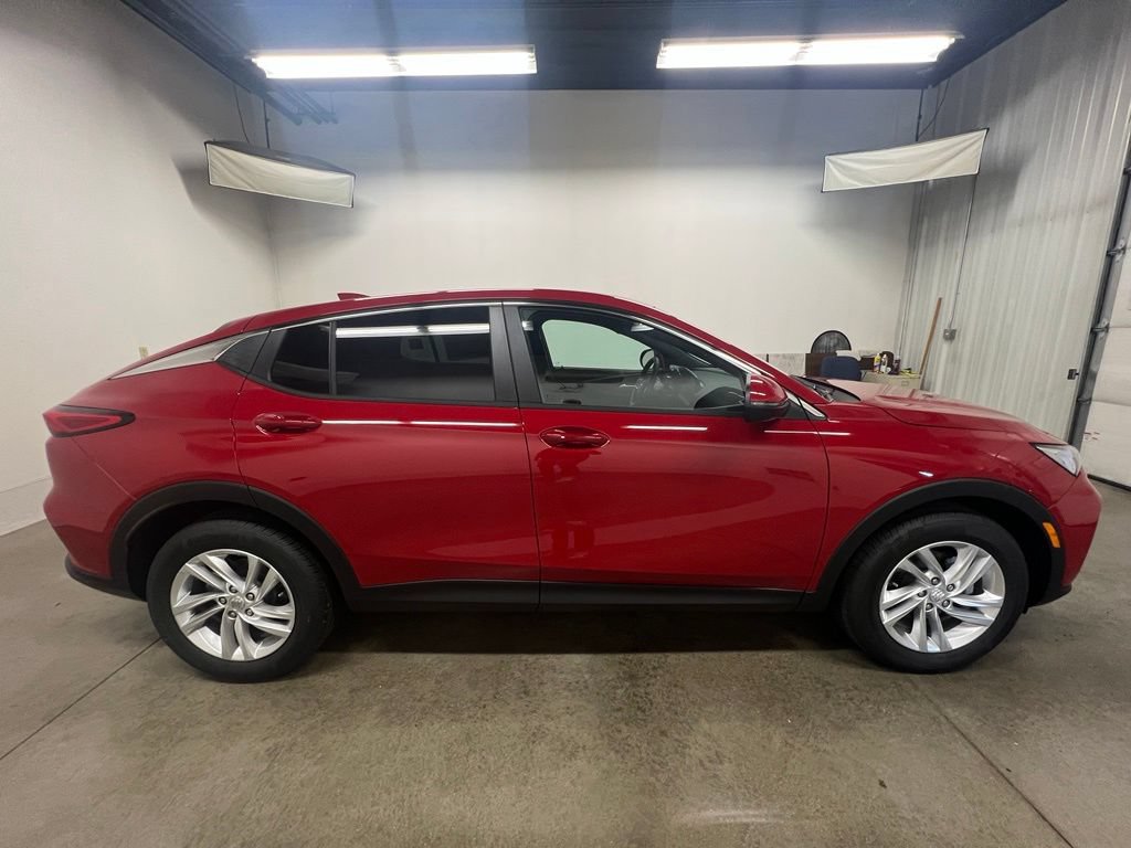 New 2026 Buick Envista Sport Touring w/ Convenience I Package FWD image 2