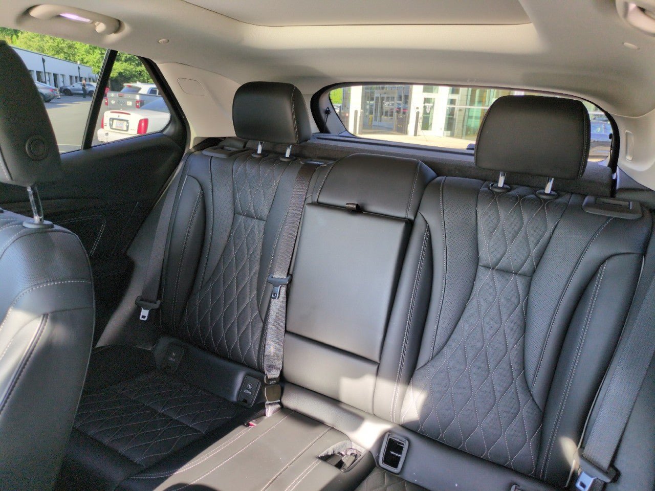 Used 2023 Buick Envision Avenir FWD image 25