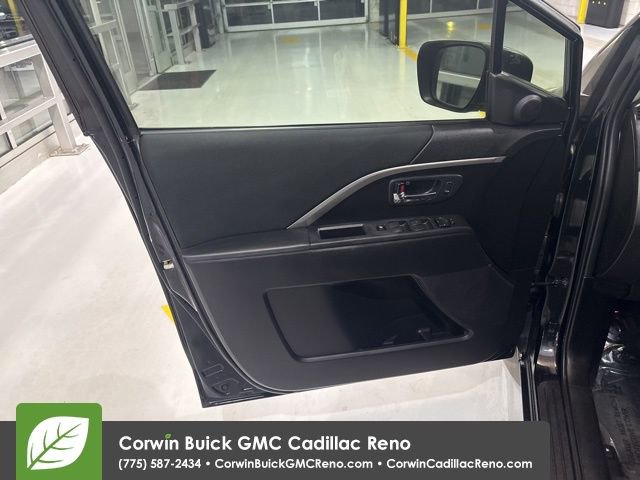 Used 2014 MAZDA MAZDA5 Sport image 10