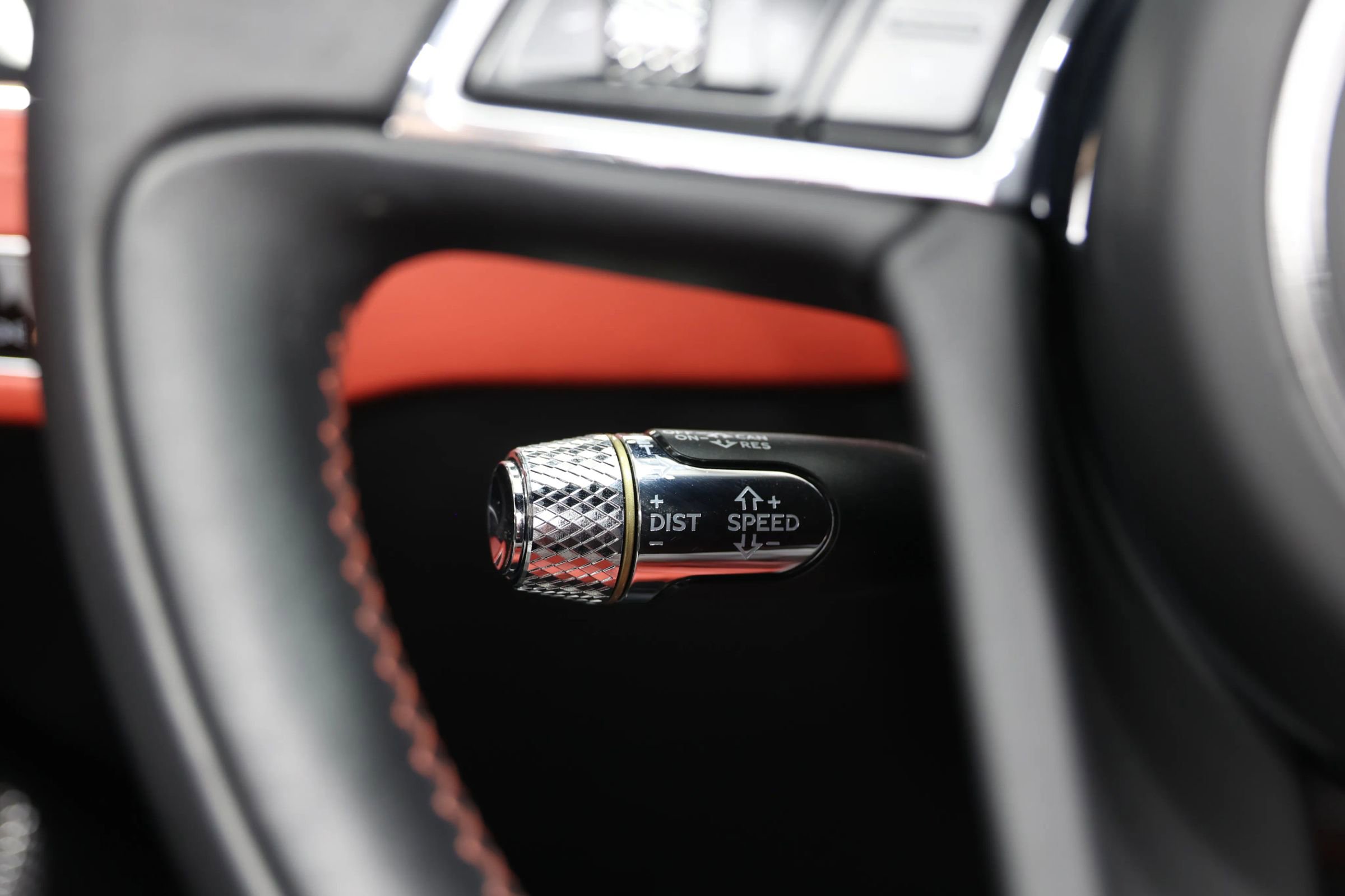 Used 2020 Bentley Continental GT V8 image 34