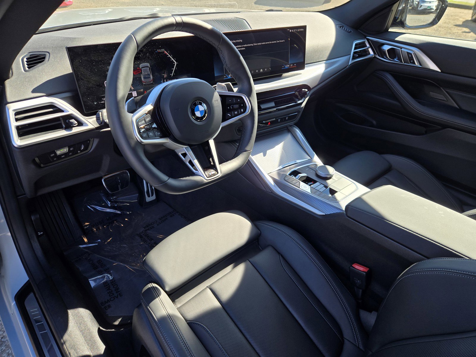 Used 2025 BMW 430i Coupe w/ M Sport Package image 10