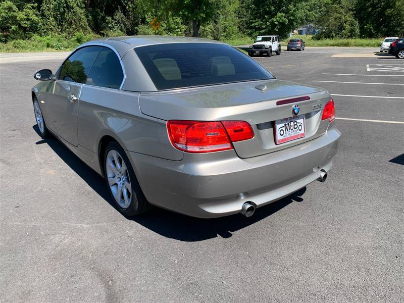 Used 2009 BMW 335i Convertible image 20