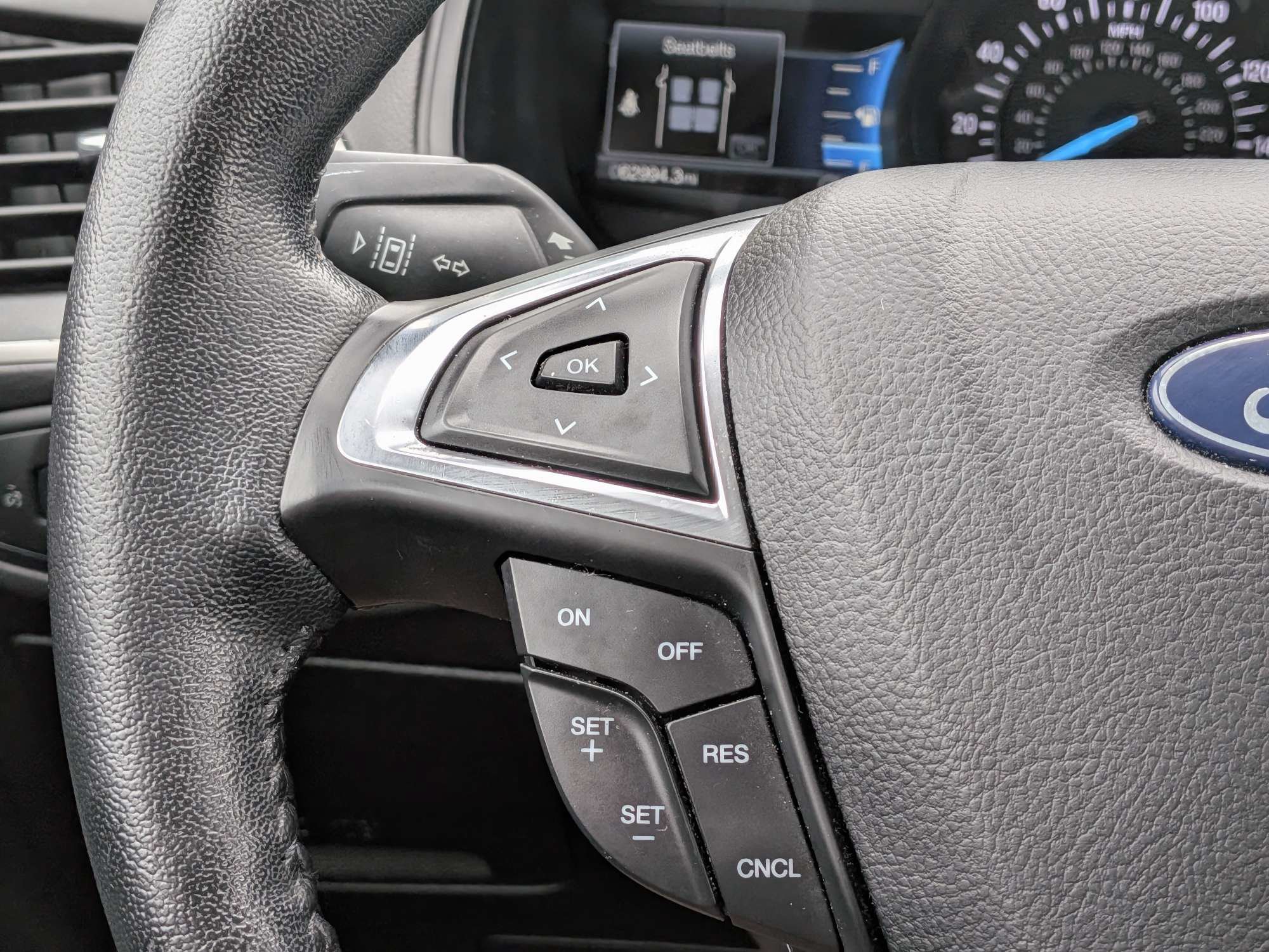 Used 2022 Ford Edge SEL AWD/4WD image 25