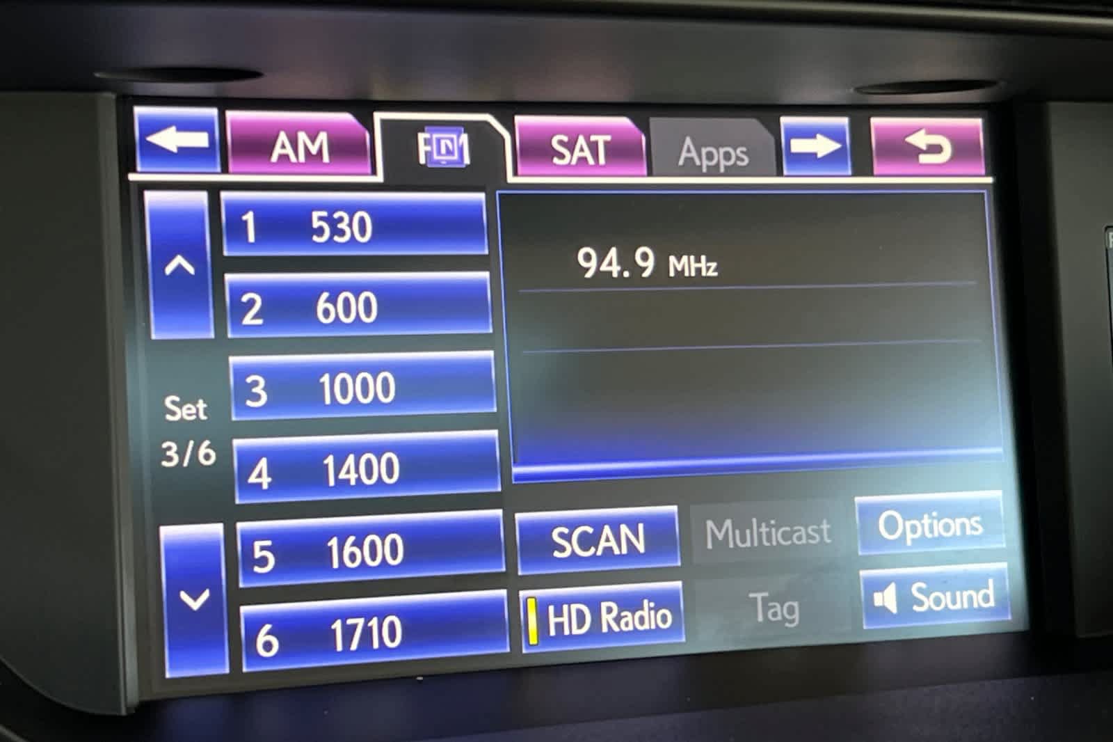 Used 2014 Lexus ES 300h w/ Premium Package w/Bamboo Trim FWD image 19