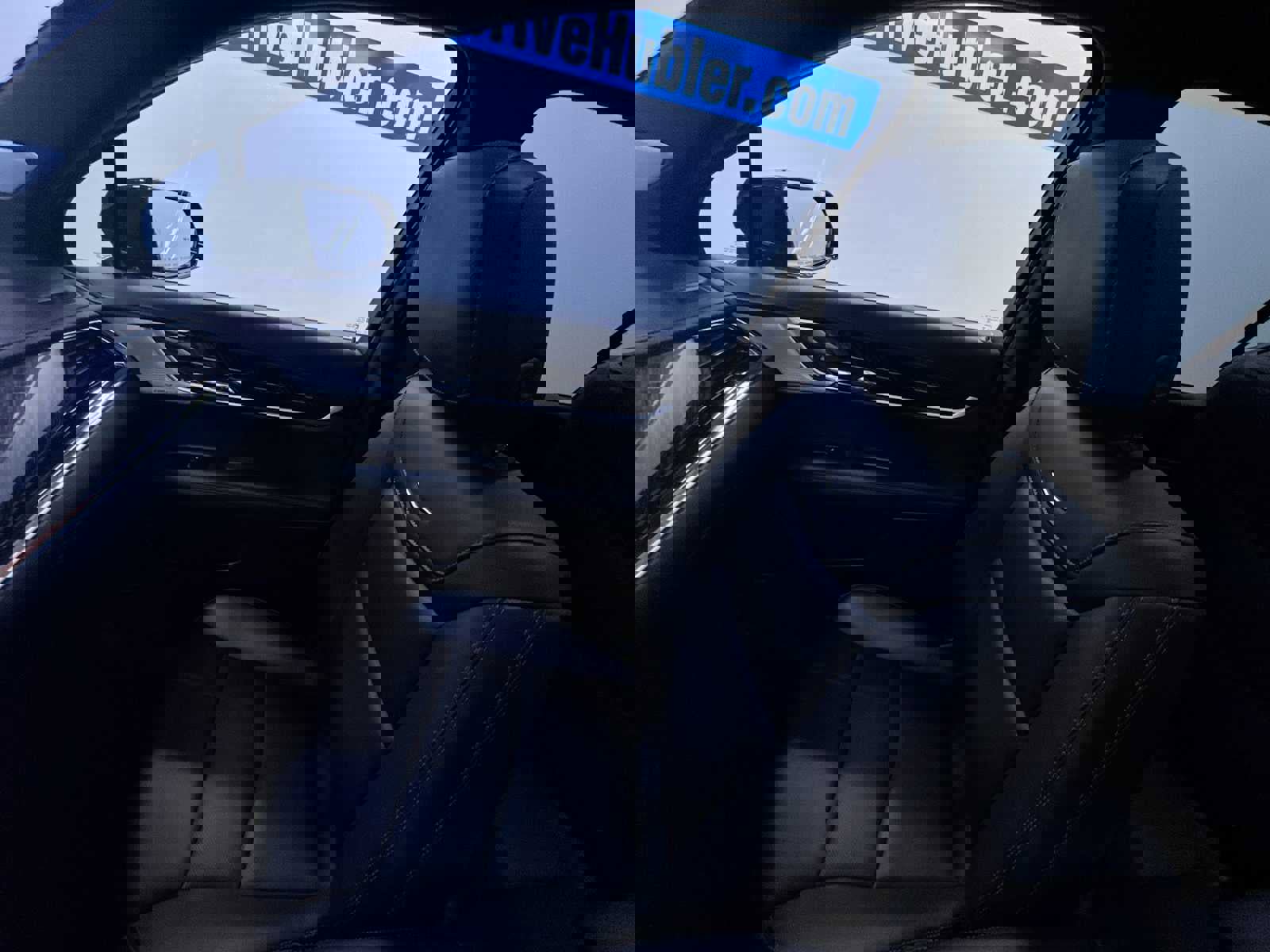 Used 2025 Cadillac XT6 Premium Luxury image 34