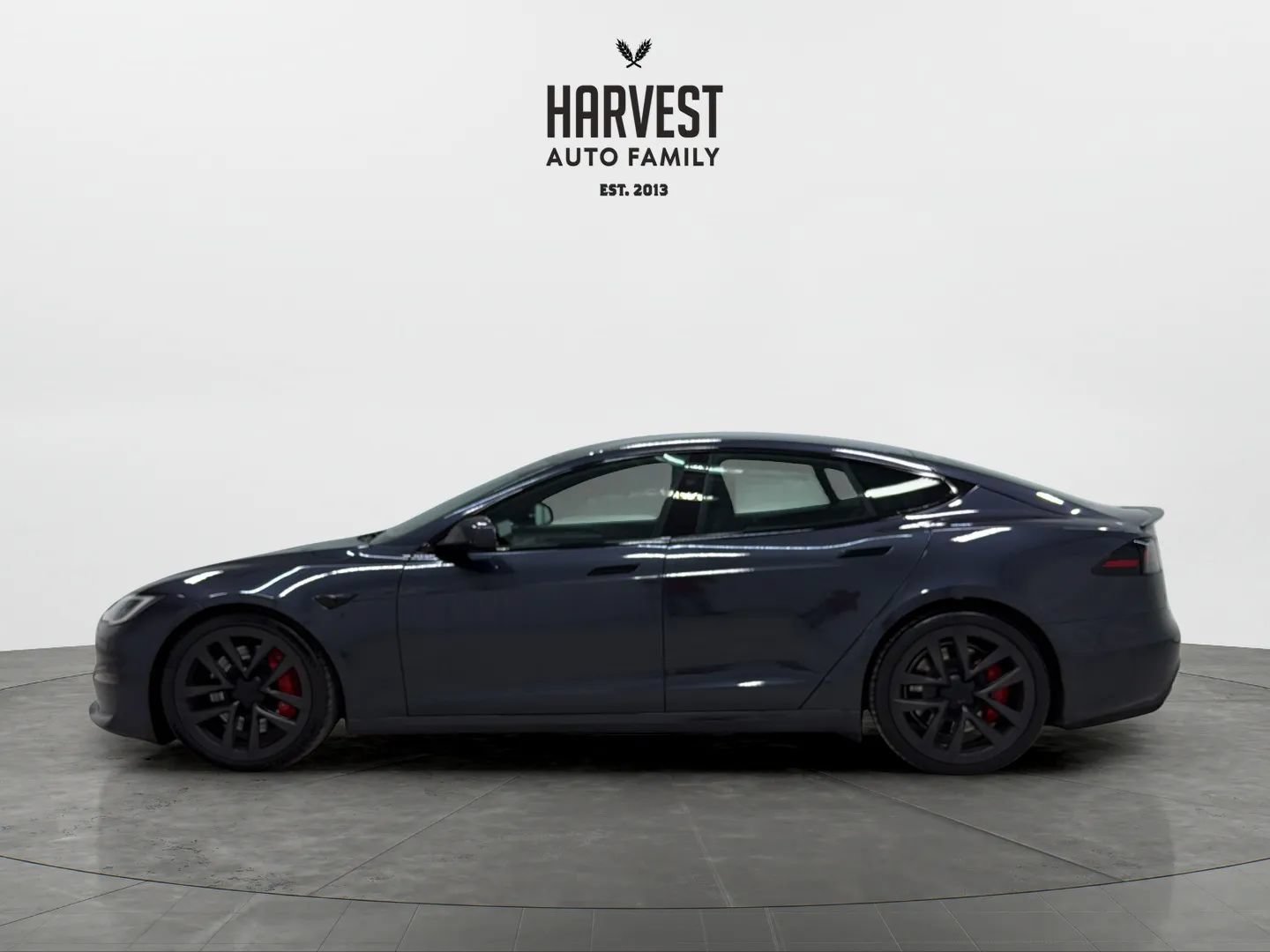 Used 2024 Tesla Model S Plaid AWD/4WD image 2
