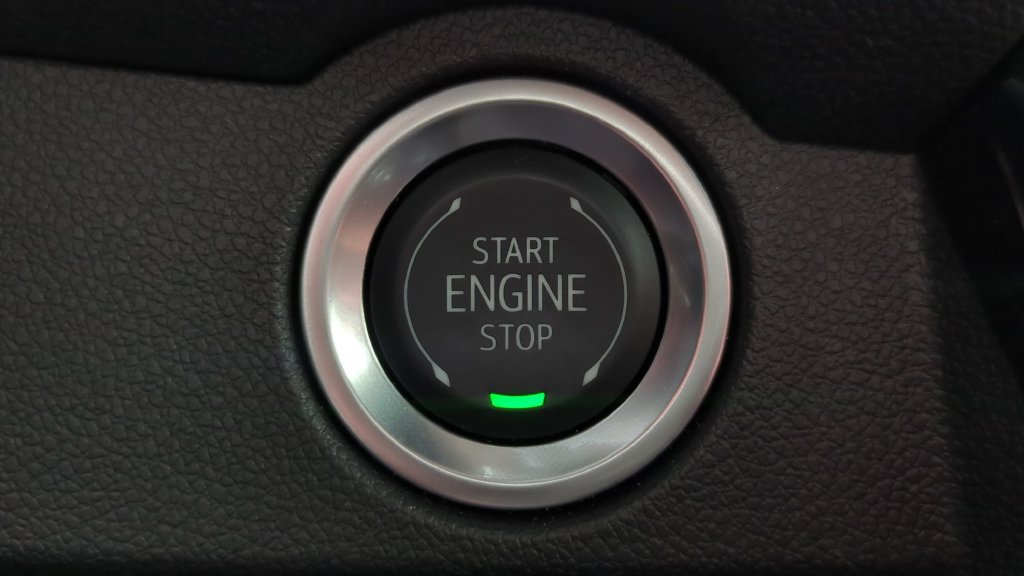 Used 2025 Chevrolet Traverse High Country FWD image 23