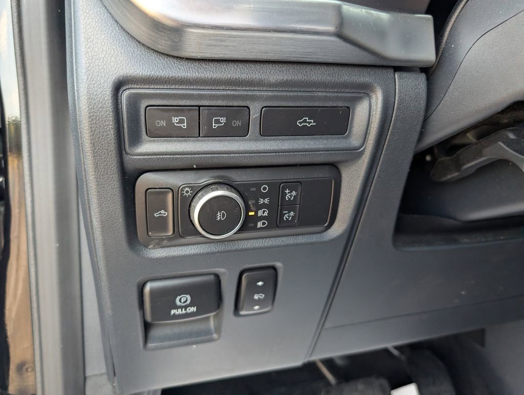 Used 2022 Ford F150 Lariat image 25