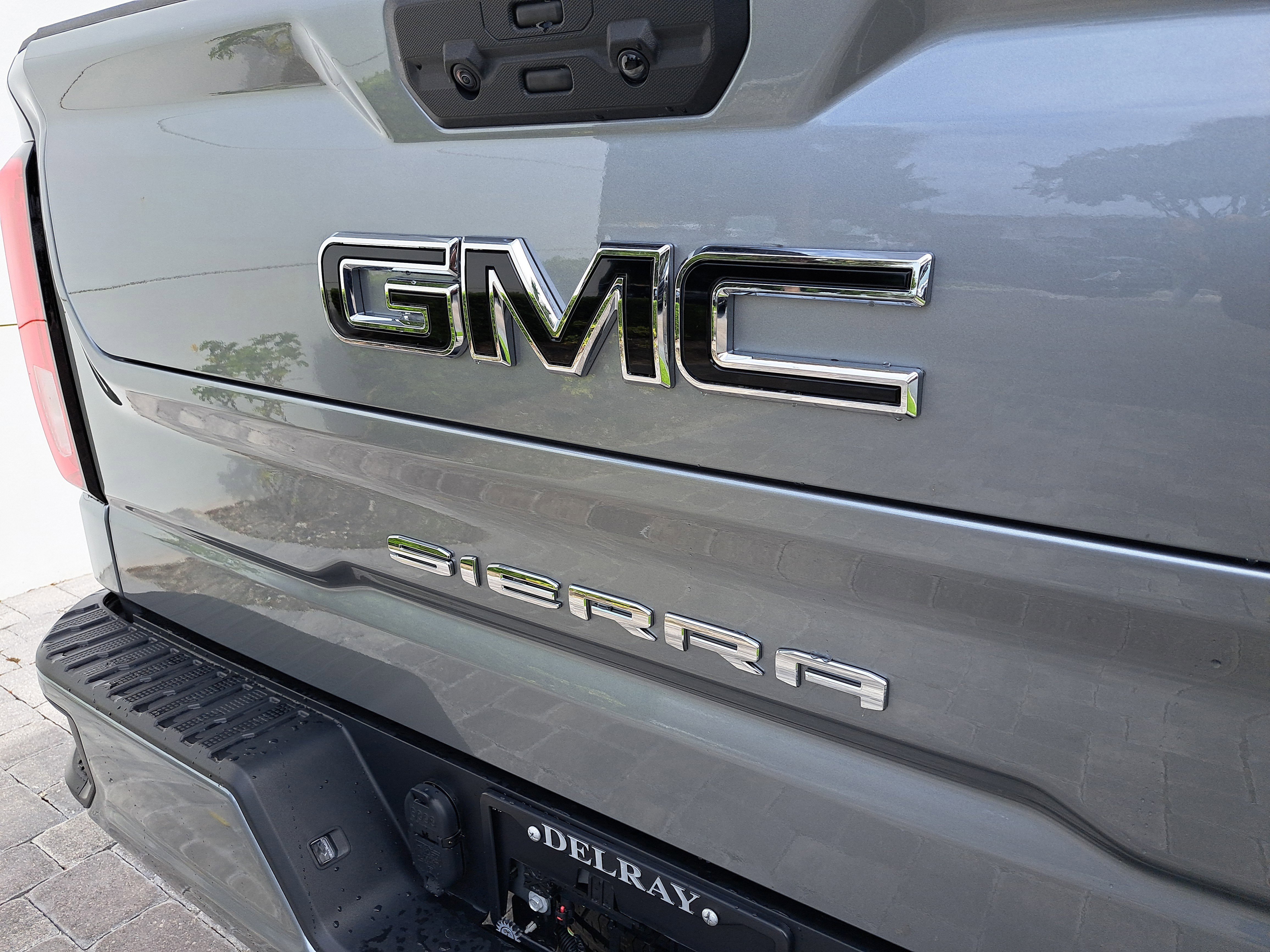 New 2025 GMC Sierra 1500 Elevation w/ LPO, Elevation Black Package image 9