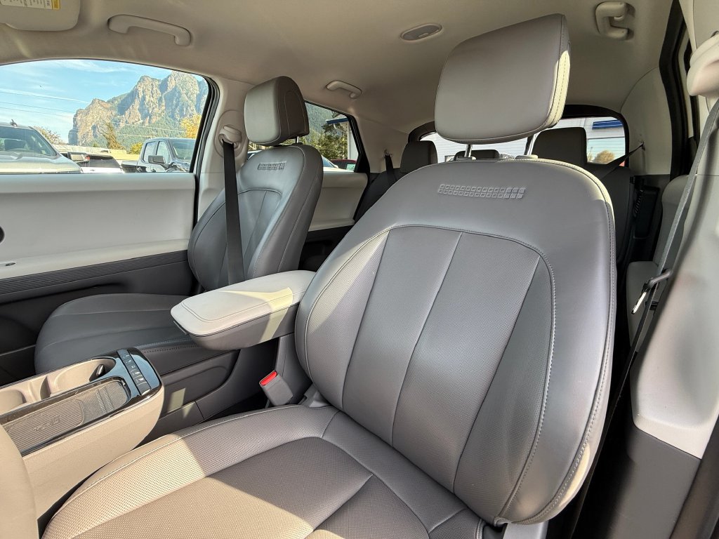 Used 2025 Hyundai Ioniq 5 SEL RWD image 14