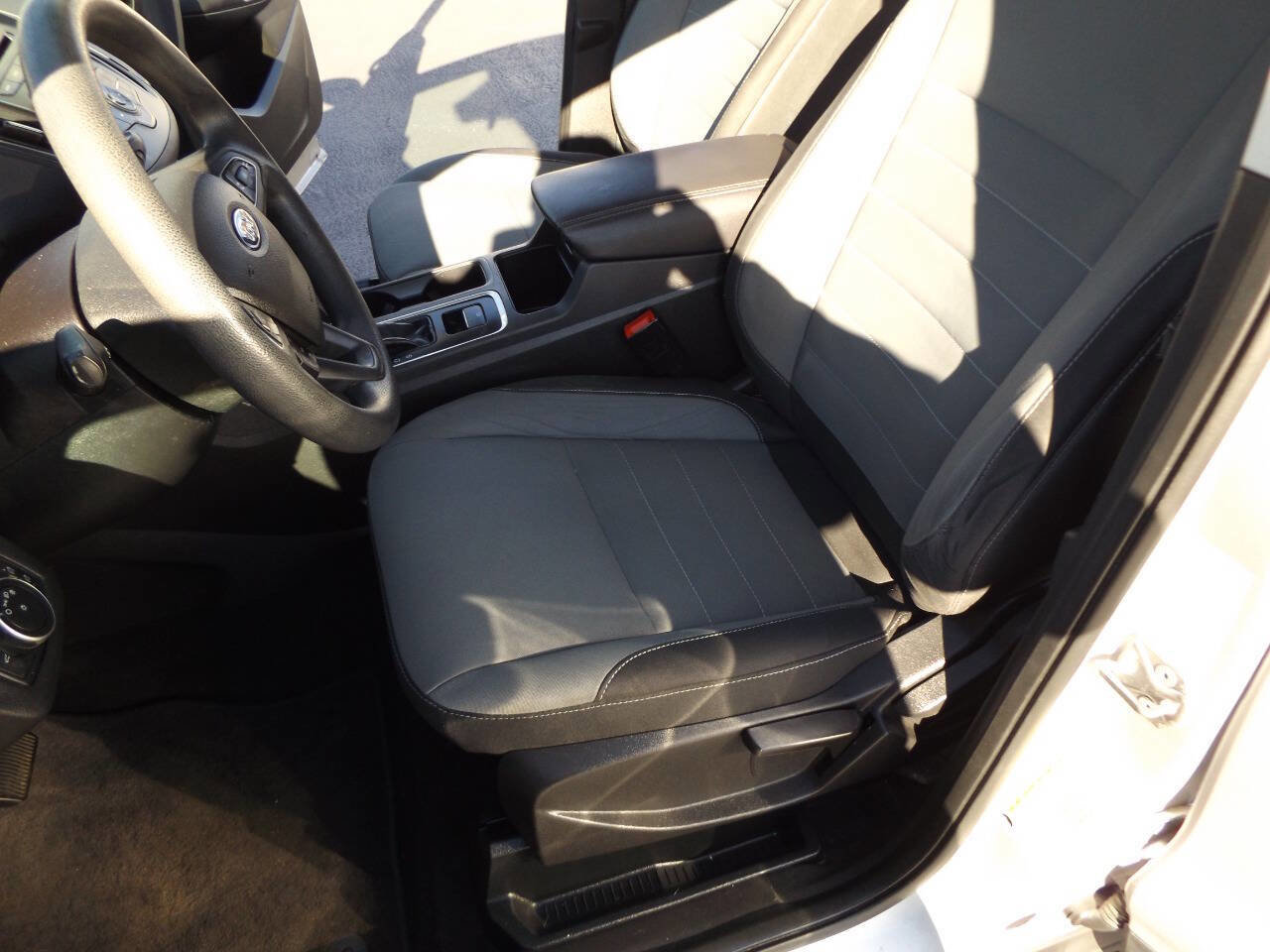 Used 2018 Ford Escape S image 13