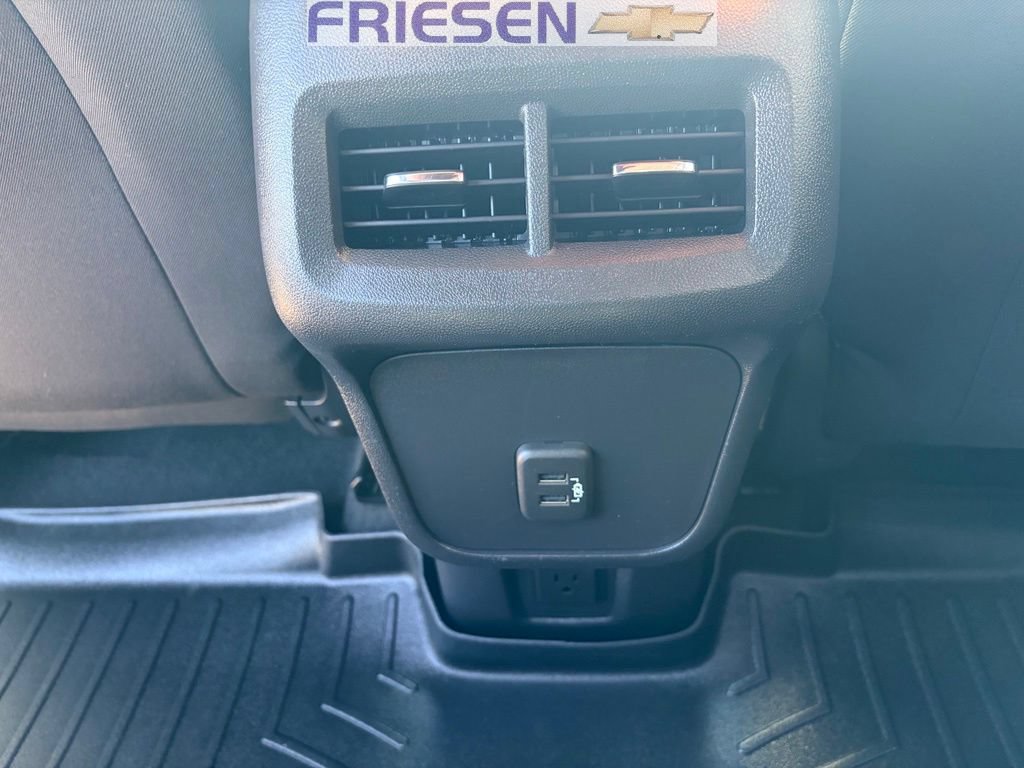Used 2022 Chevrolet Equinox LT AWD/4WD image 19