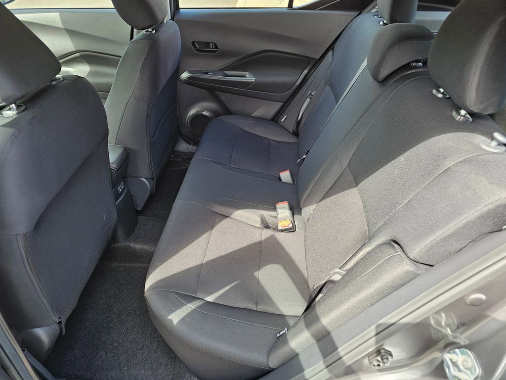 New 2025 Nissan Kicks Play S image 5