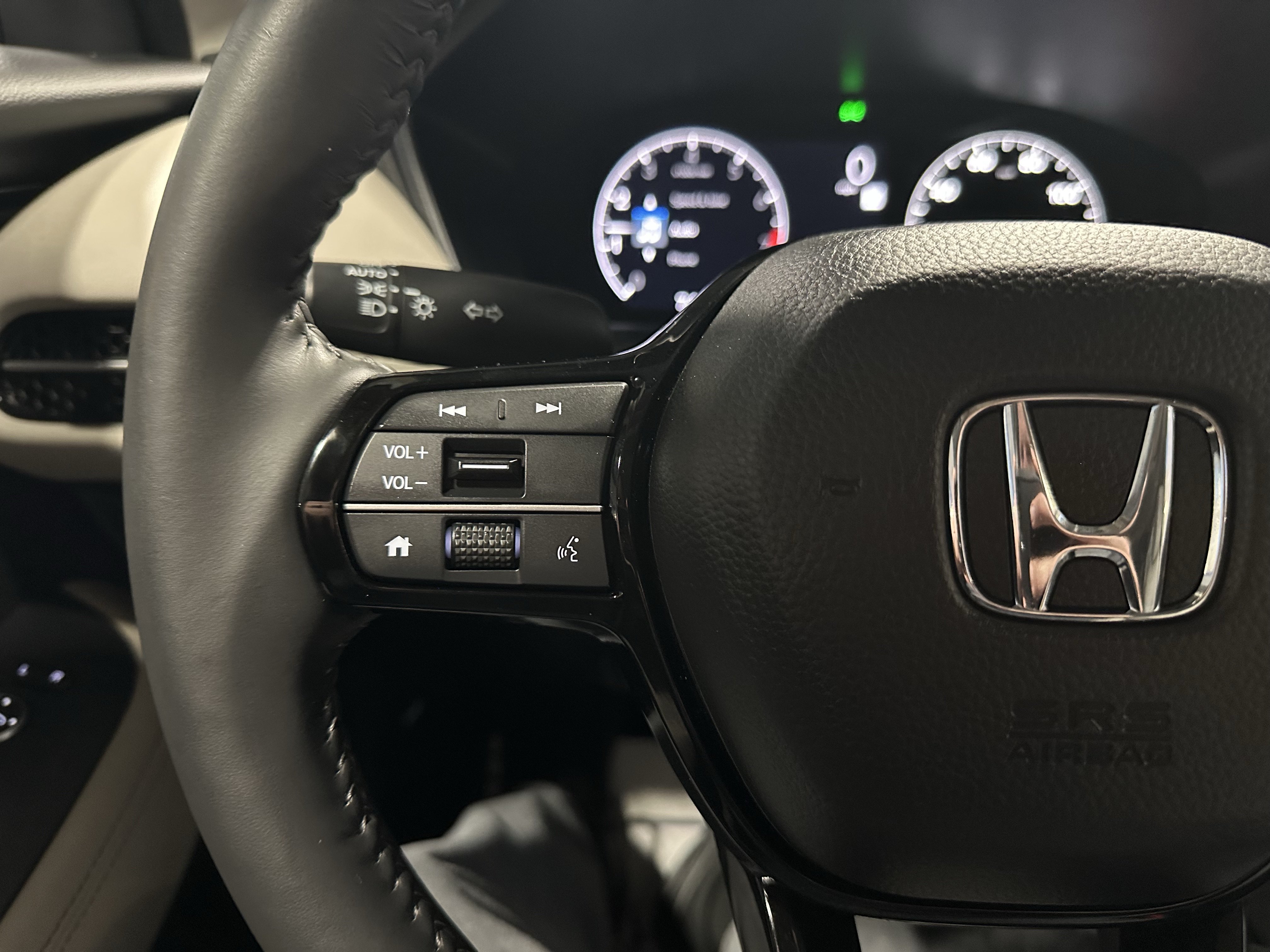 Used 2024 Honda HR-V EX-L image 10