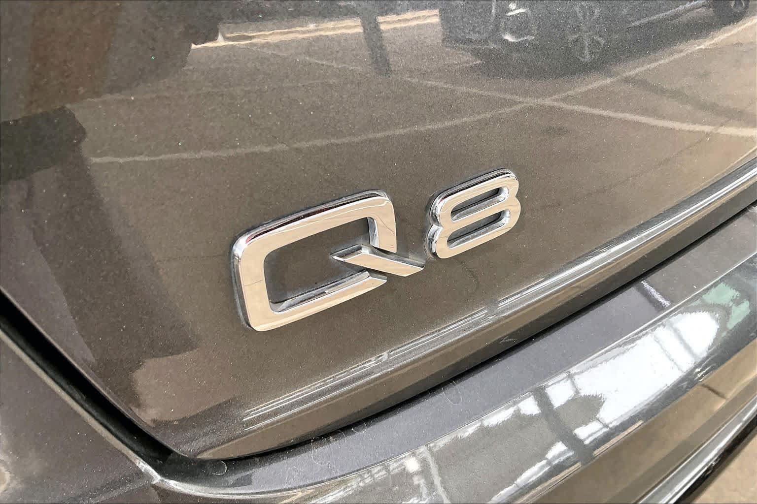 Used 2019 Audi Q8 Premium Plus w/ Premium Plus AWD/4WD image 30
