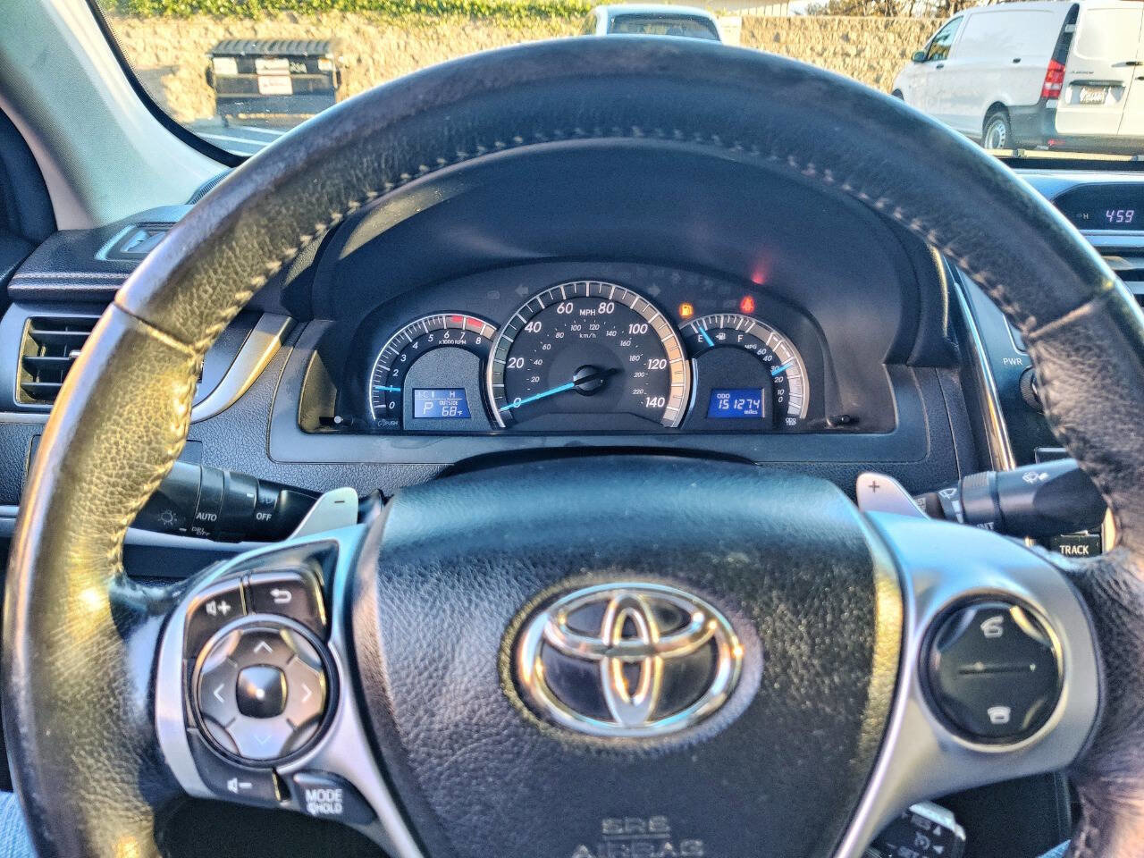 Used 2012 Toyota Camry SE image 9