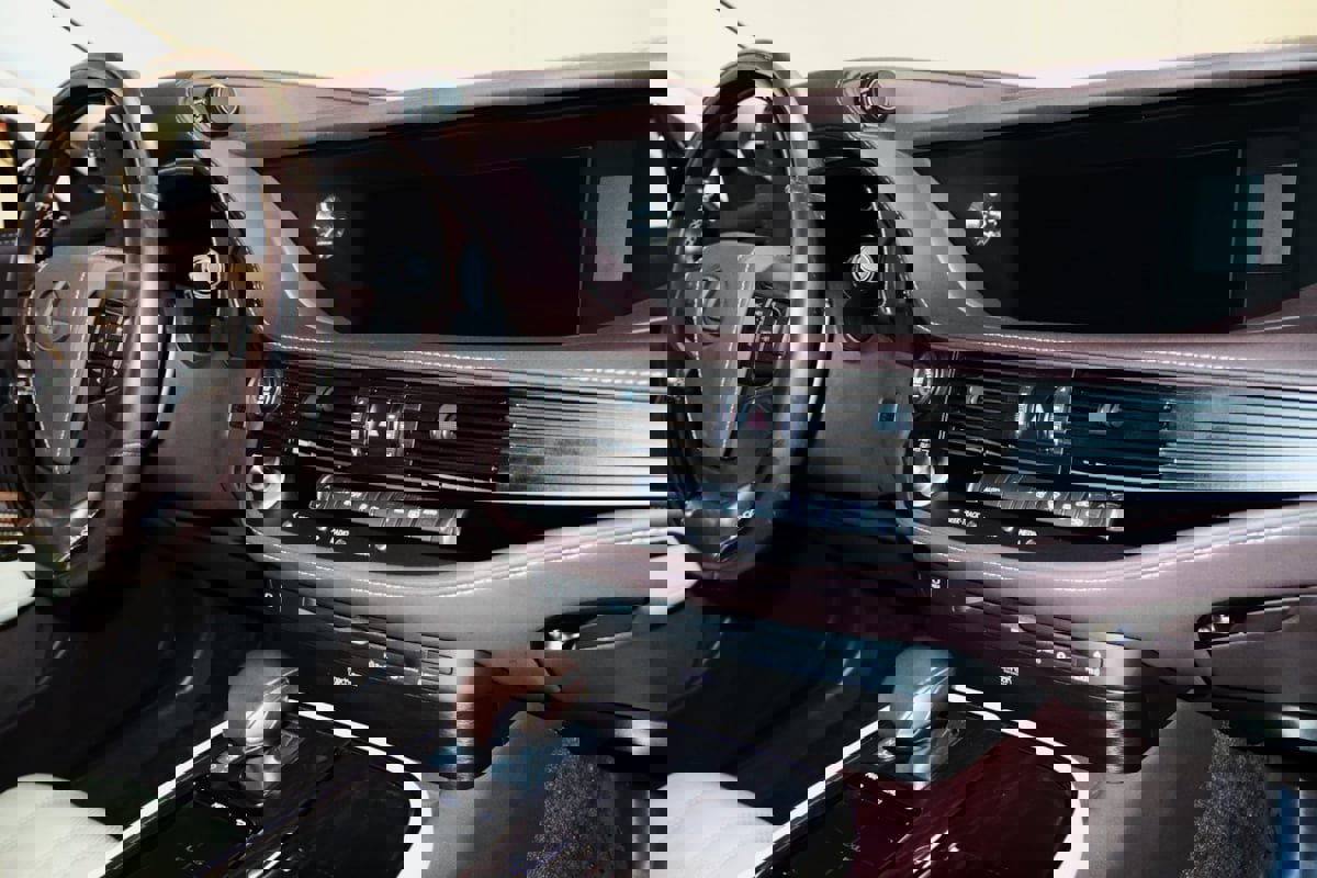 Used 2019 Lexus LS 500 AWD image 65