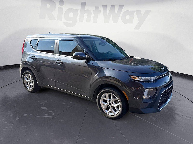 Used 2022 Kia Soul S FWD image 7