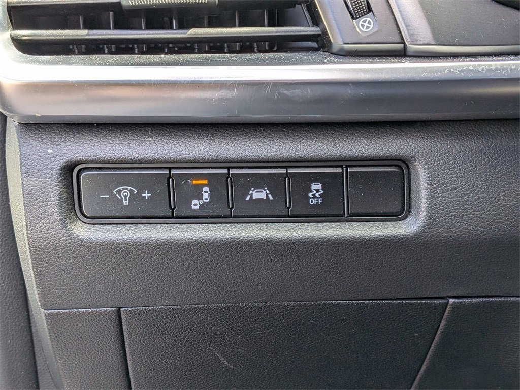 Certified 2022 Kia Telluride LX image 16