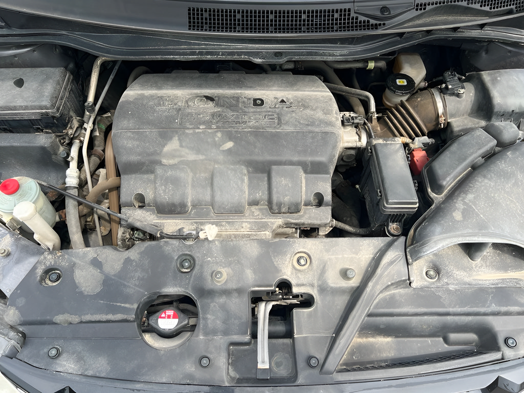Used 2016 Honda Odyssey SE image 9