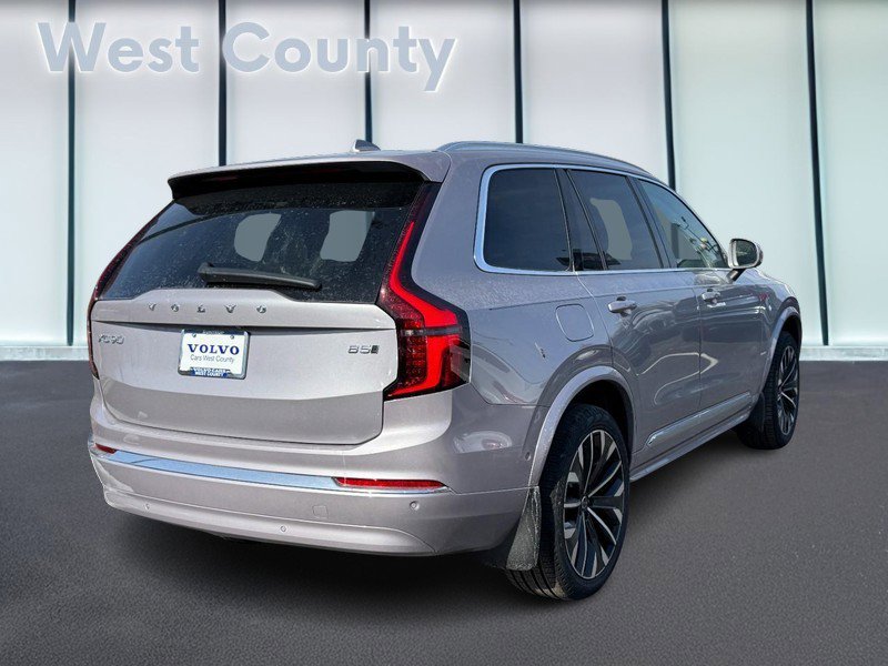 New 2026 Volvo XC90 B5 Plus w/ Protection Package image 3