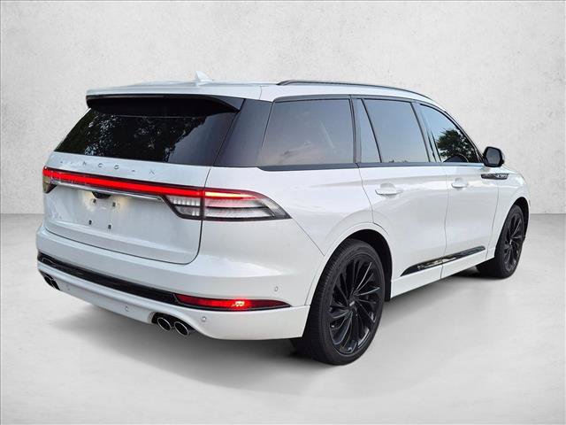 Used 2023 Lincoln Aviator Reserve w/ Equipment Group 201A RWD image 5