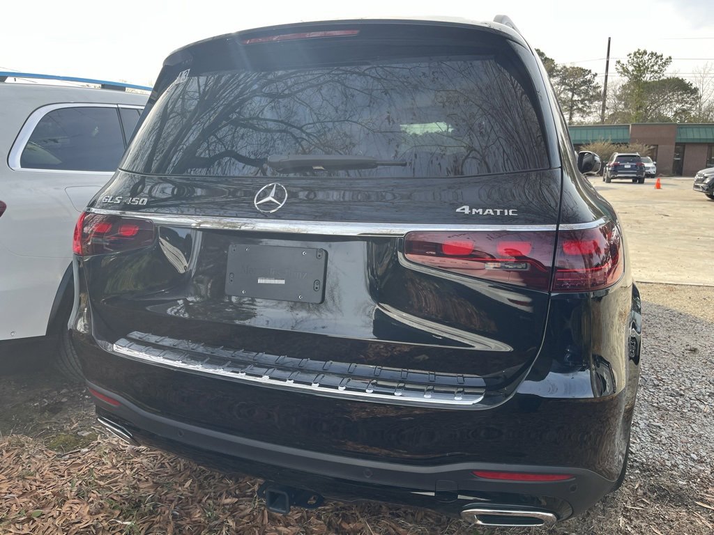 Used 2025 Mercedes-Benz GLS 450 4MATIC image 6