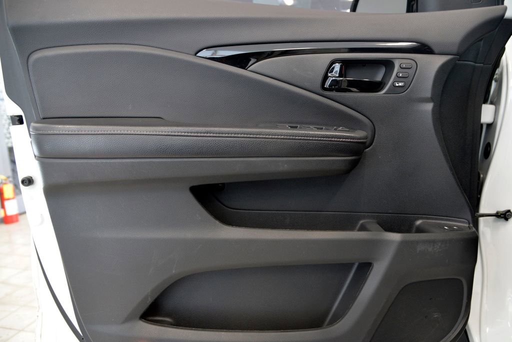 Used 2022 Honda Passport Elite image 14