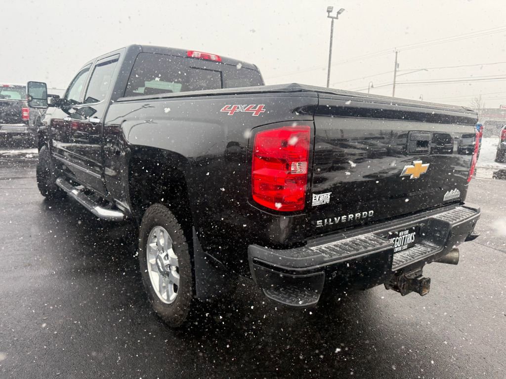 Used 2015 Chevrolet Silverado 3500 High Country w/ Duramax Plus Package image 7
