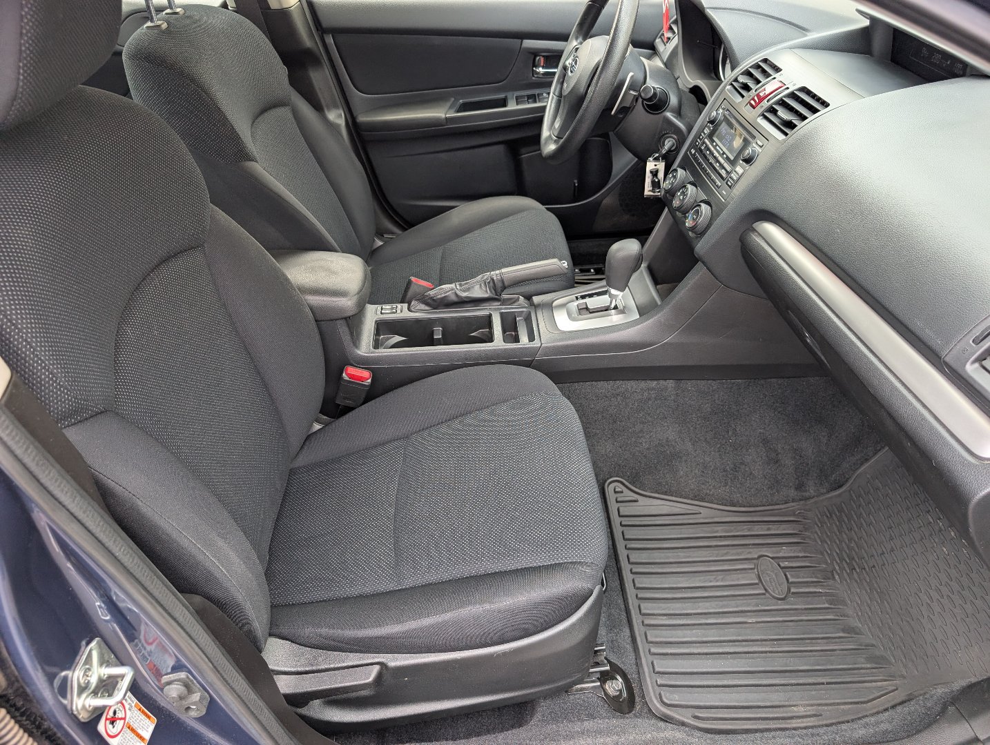 Used 2013 Subaru Impreza 2.0i Premium w/ All-Weather Pkg AWD/4WD image 9