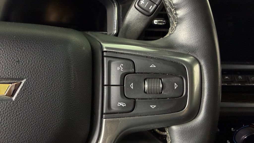 Used 2024 Chevrolet Silverado 1500 LT AWD/4WD image 18