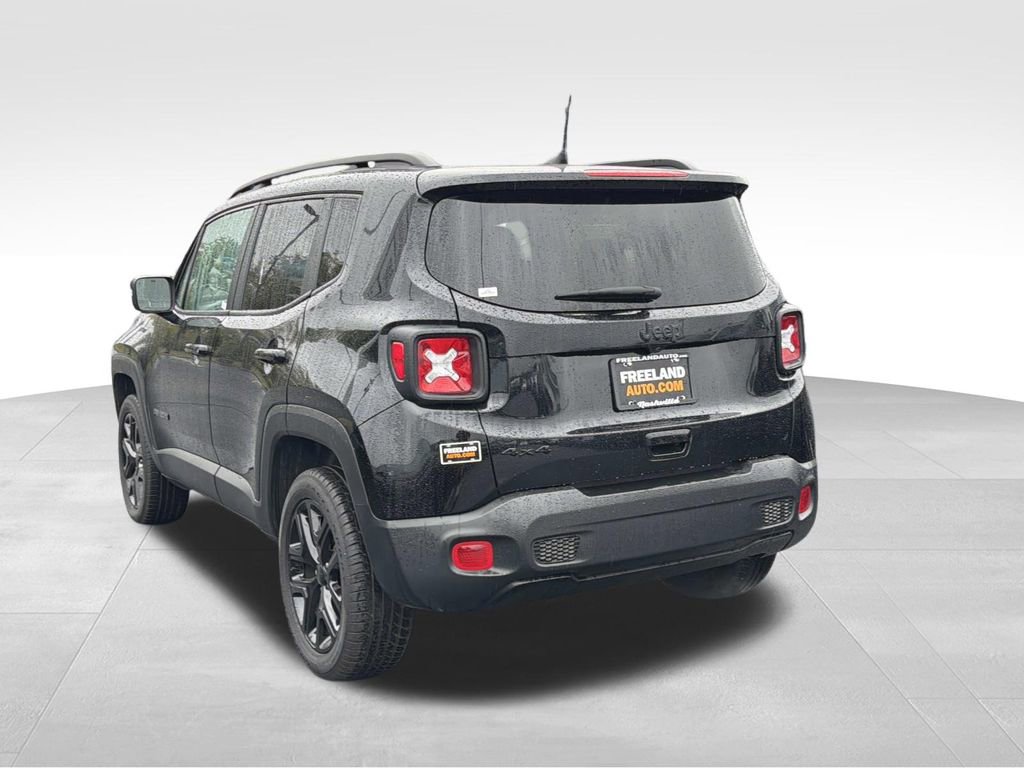 Used 2023 Jeep Renegade Altitude w/ Sun/Sound Group image 5