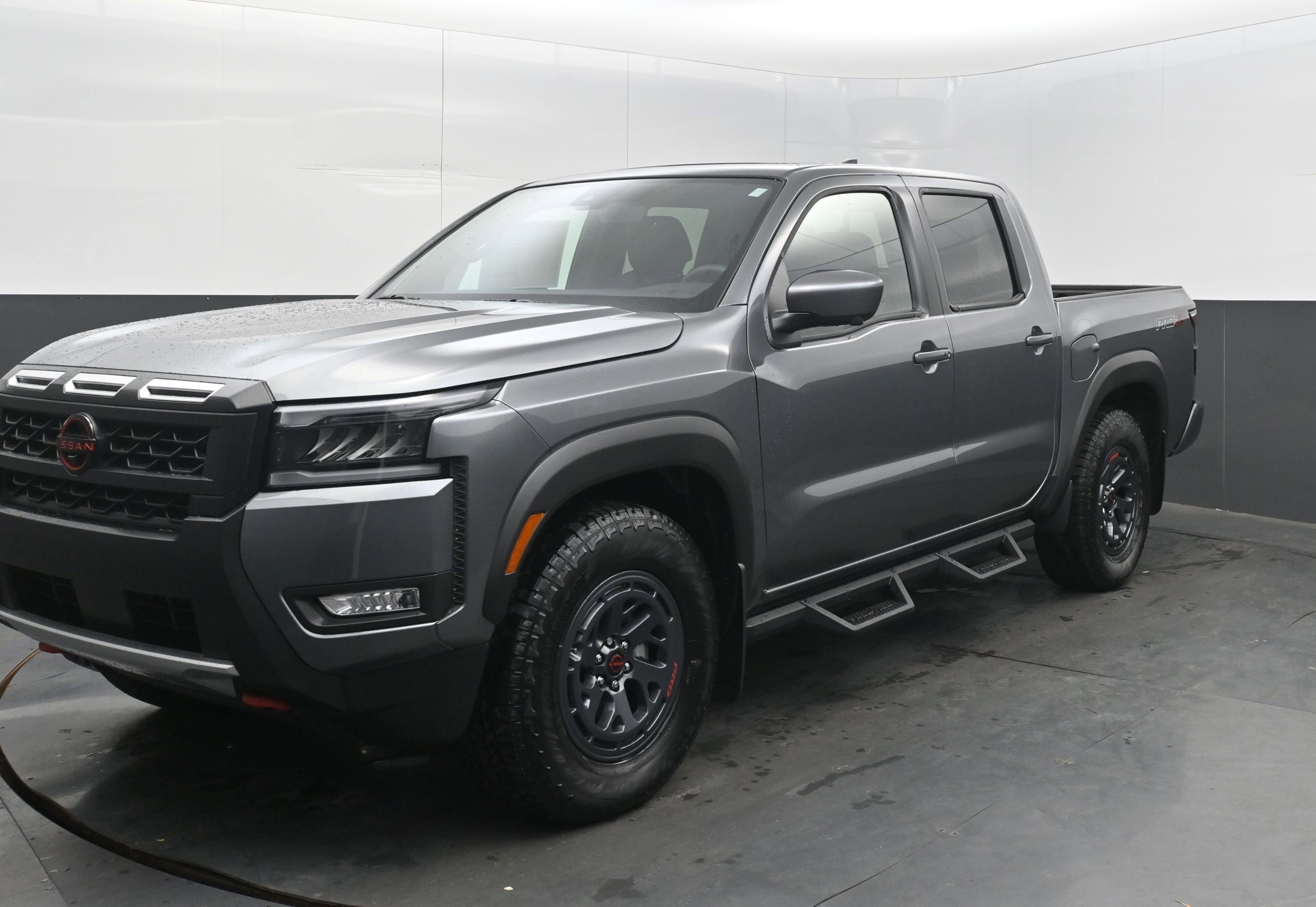 New 2026 Nissan Frontier Pro-X image 3