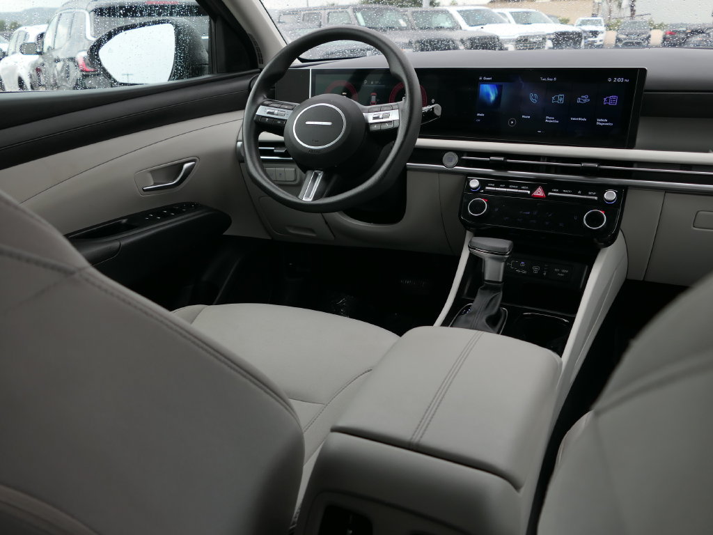 Used 2025 Hyundai Tucson SEL FWD image 22