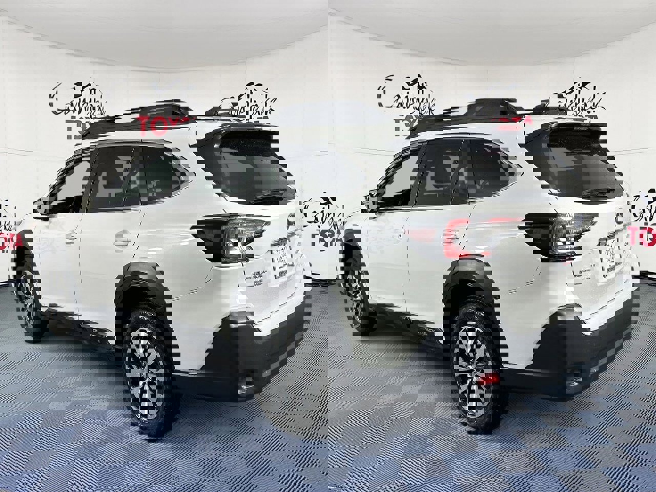 Used 2025 Subaru Outback Premium image 5