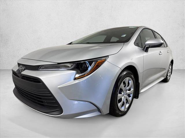 Used 2026 Toyota Corolla LE FWD image 7
