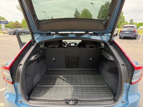 Used 2023 Volvo C40 P8 Recharge Plus w/ Protection Package Premier AWD/4WD image 11