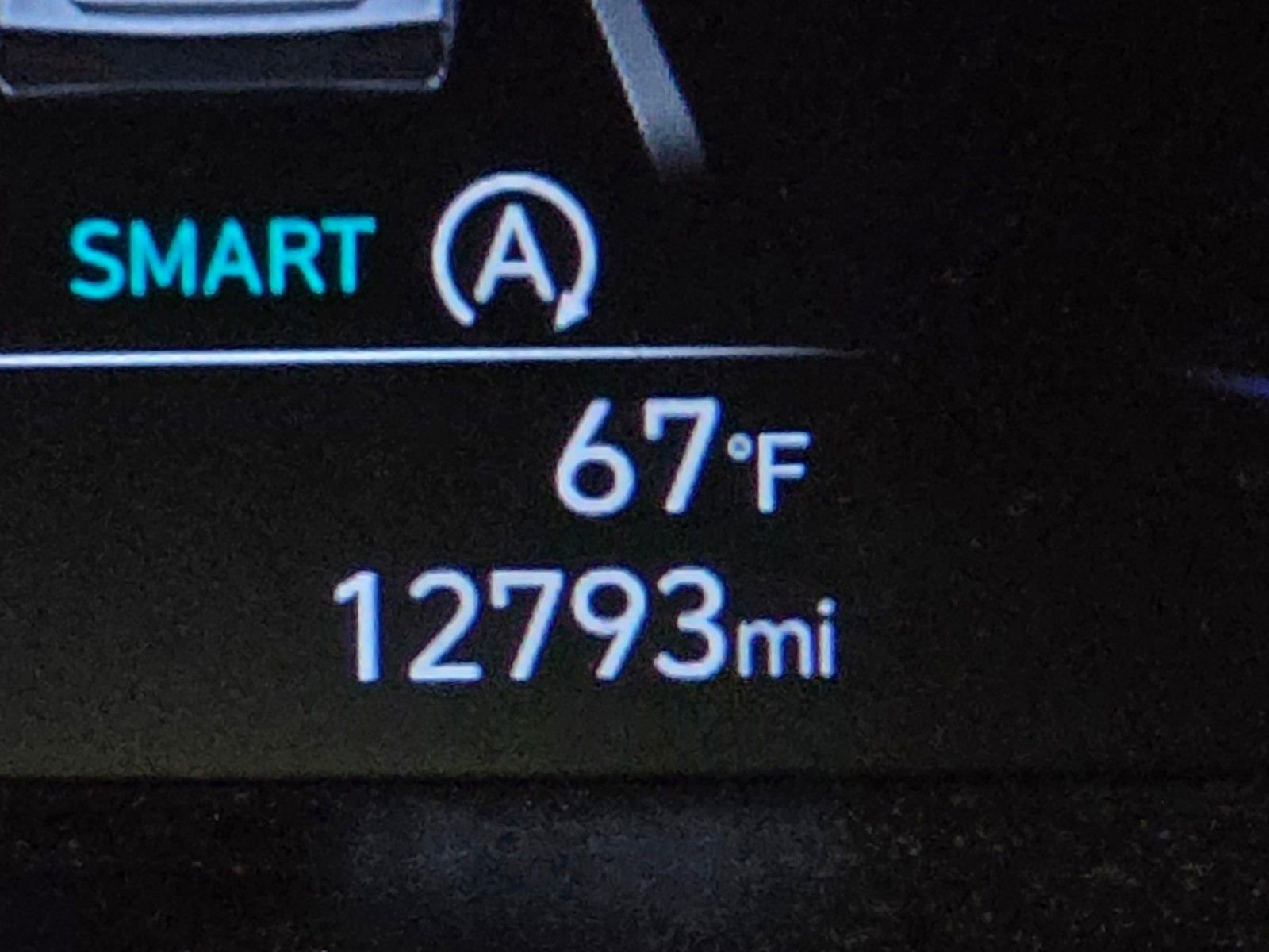 Used 2025 Hyundai Elantra SE image 21