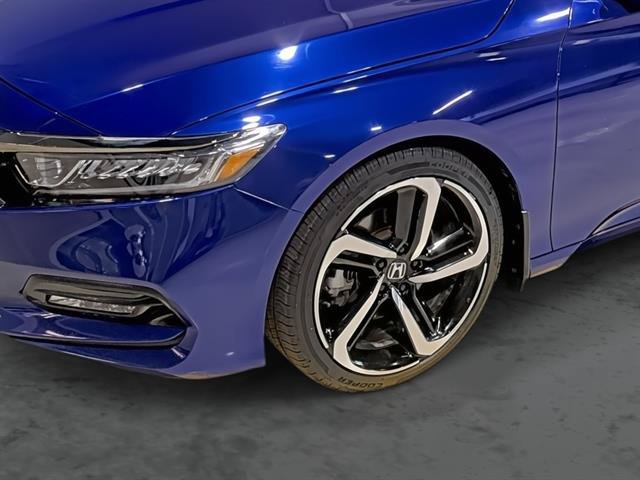 Used 2018 Honda Accord Sport image 9