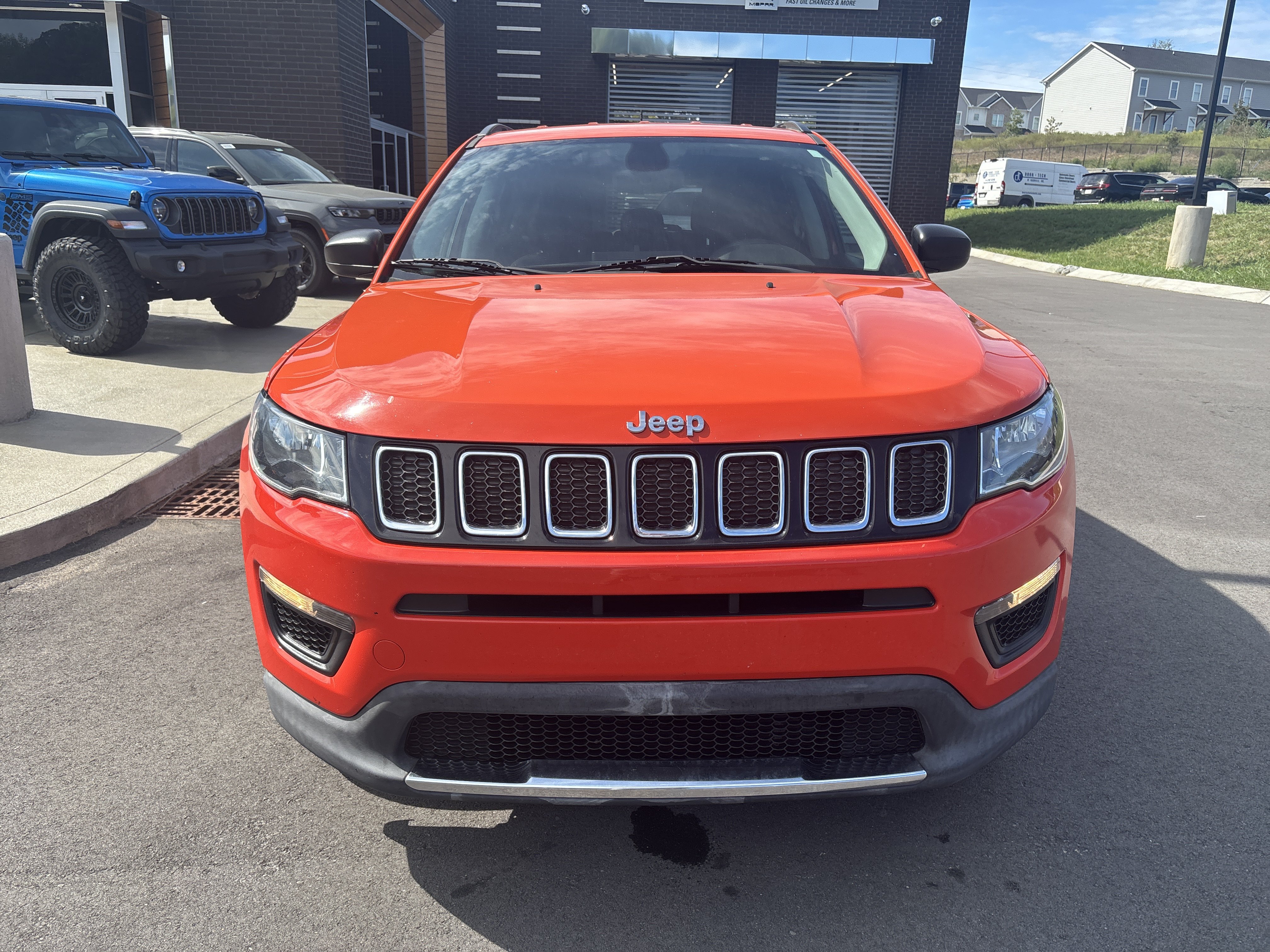 Used 2017 Jeep Compass Sport AWD/4WD image 8