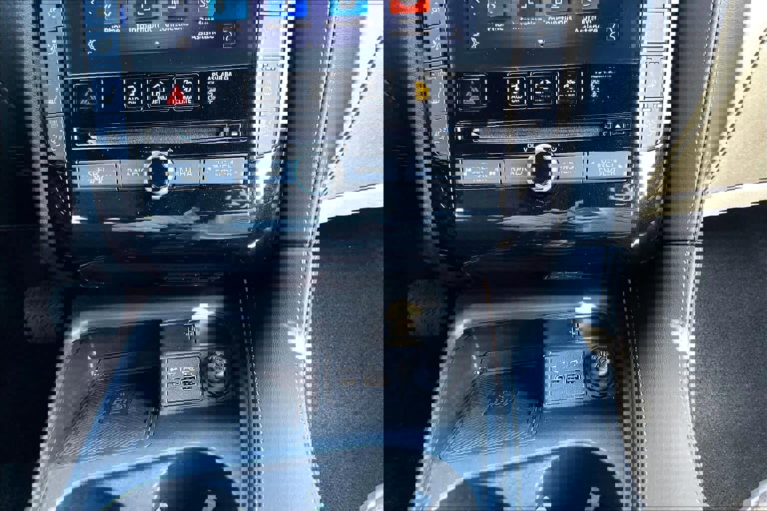 Used 2024 INFINITI QX50 Sport image 34