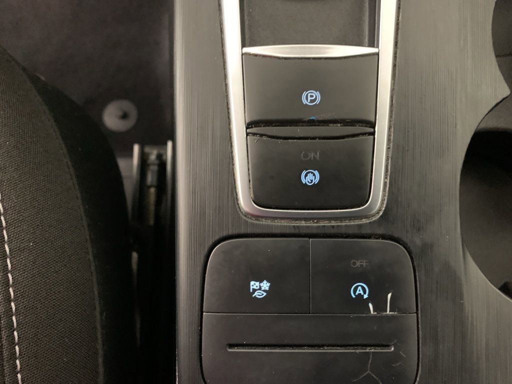 Used 2023 Ford Escape Active image 25