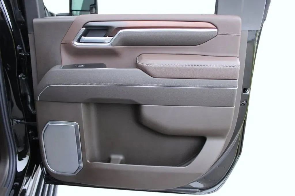 New 2026 GMC Sierra 3500 Denali image 24