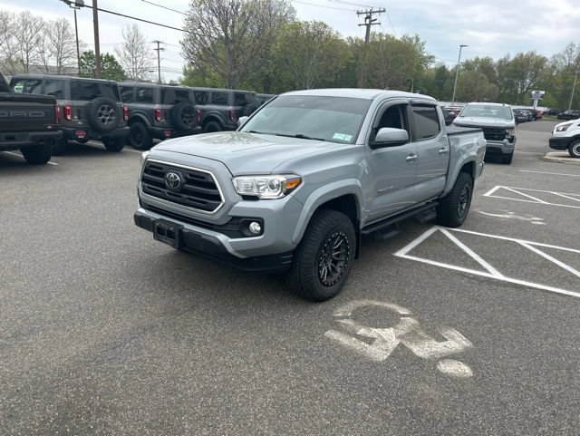 Used 2019 Toyota Tacoma SR5 AWD/4WD image 4