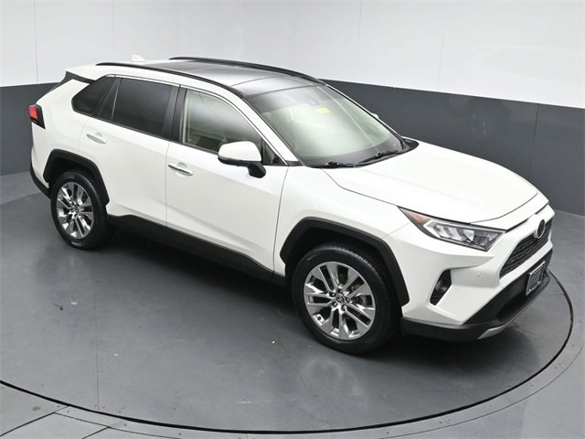 Used 2021 Toyota RAV4 Limited image 46