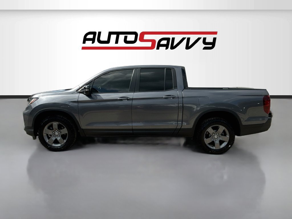 Used 2025 Honda Ridgeline TrailSport image 4